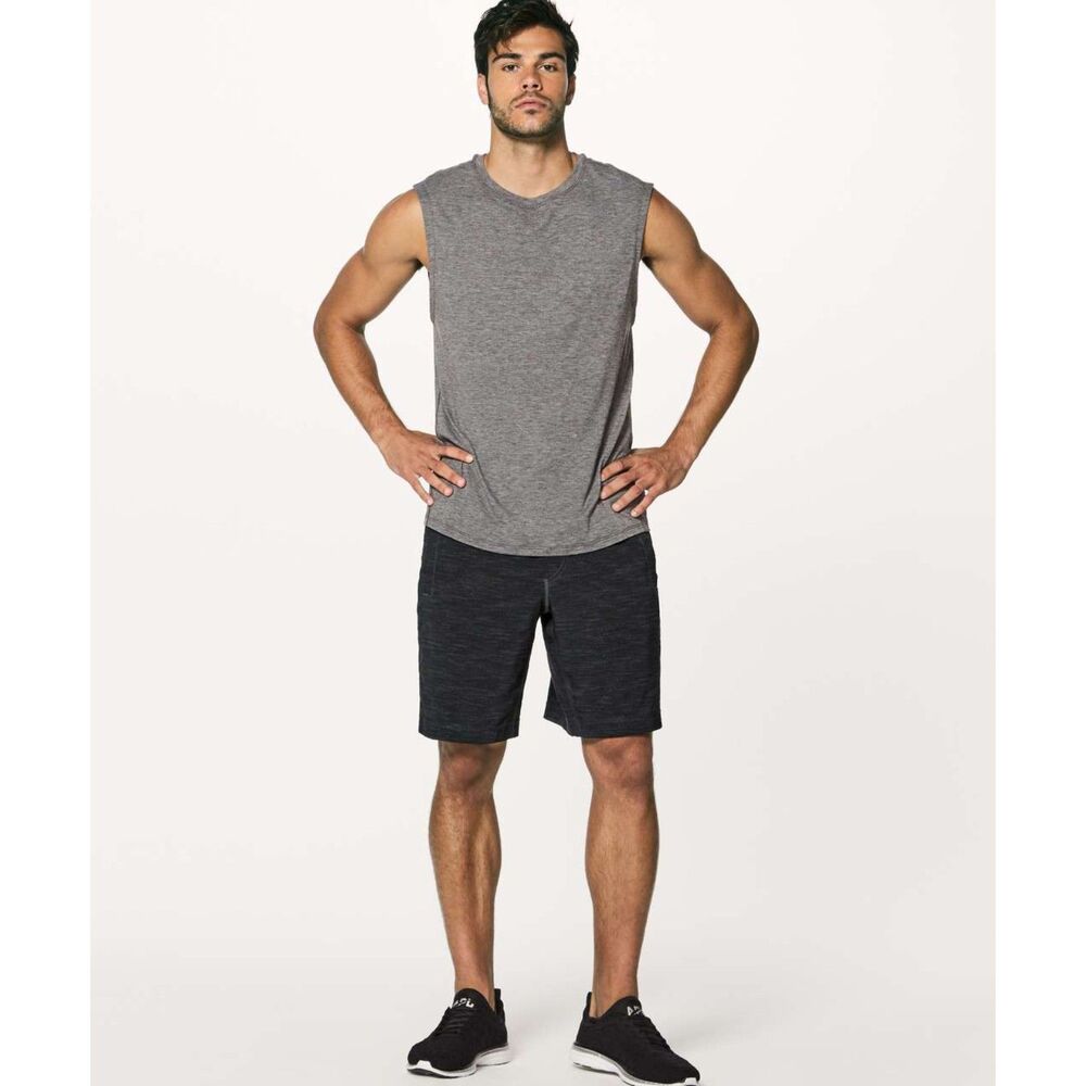 Lululemon All Court Texture Deep Coal Black Pace Breaker Shorts Mens Size Small